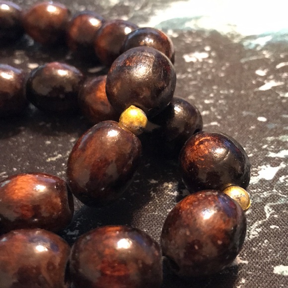 Wood beads with wood cross. Large beads - Picture 3 of 4